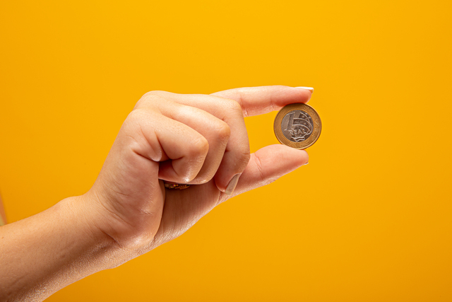 How to Send Fake Bitcoin